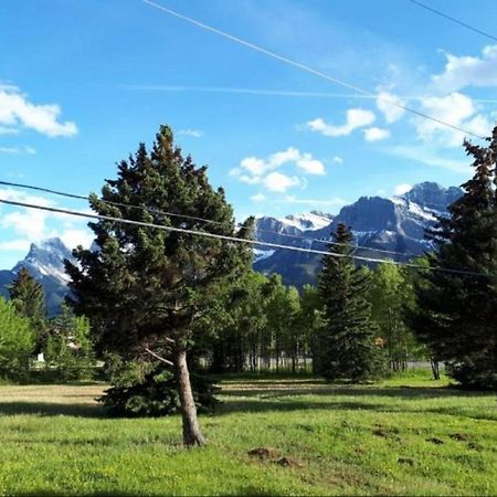 Akai Motel Canmore Exterior foto