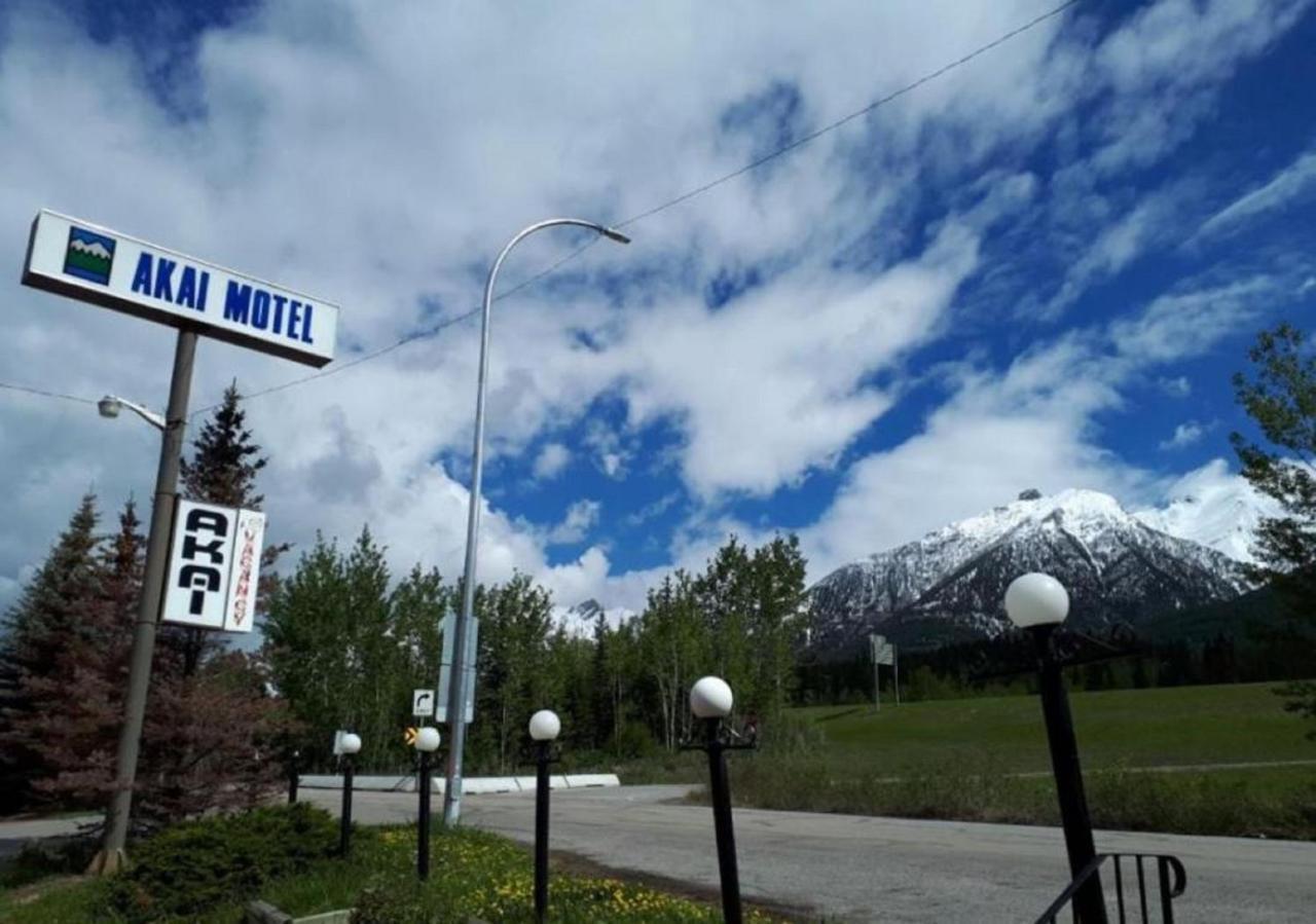 Akai Motel Canmore Exterior foto